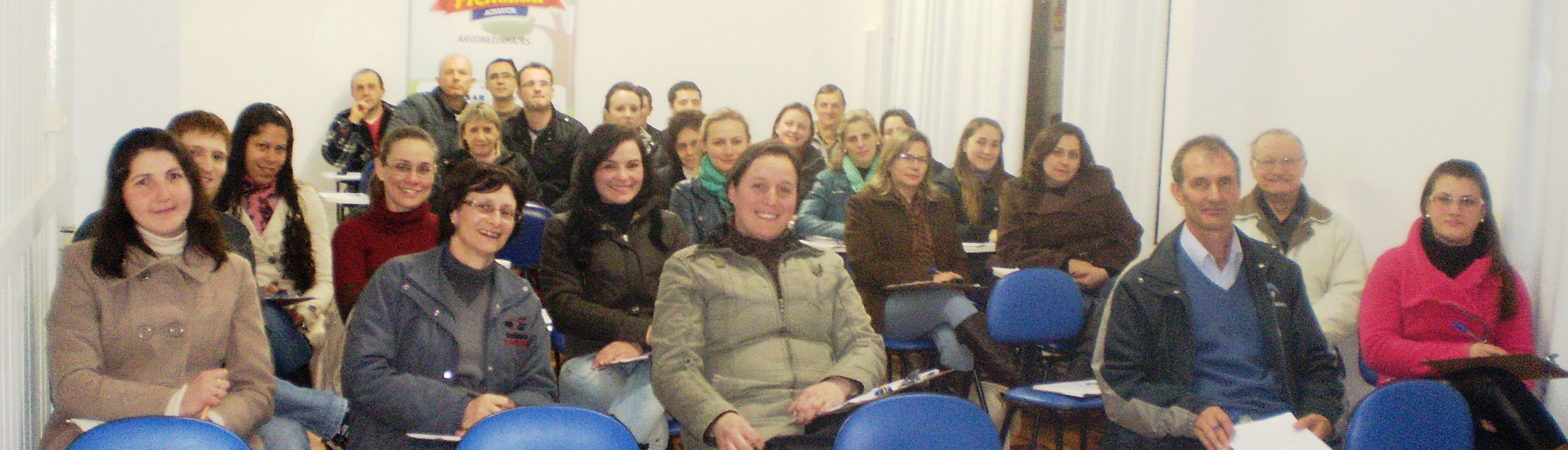 Curso na área financeira inicia com um número expressivo de participantes.